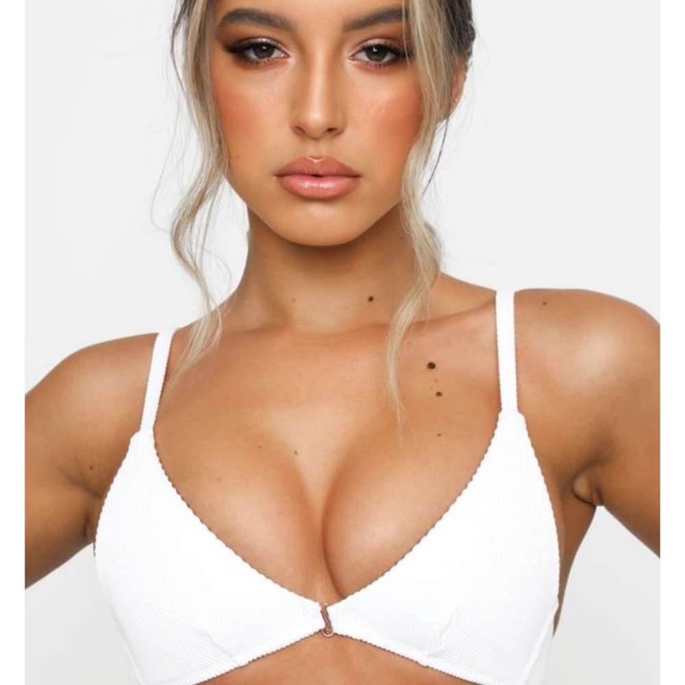 White fox boutique Sea Spray Bikini Top White Rib